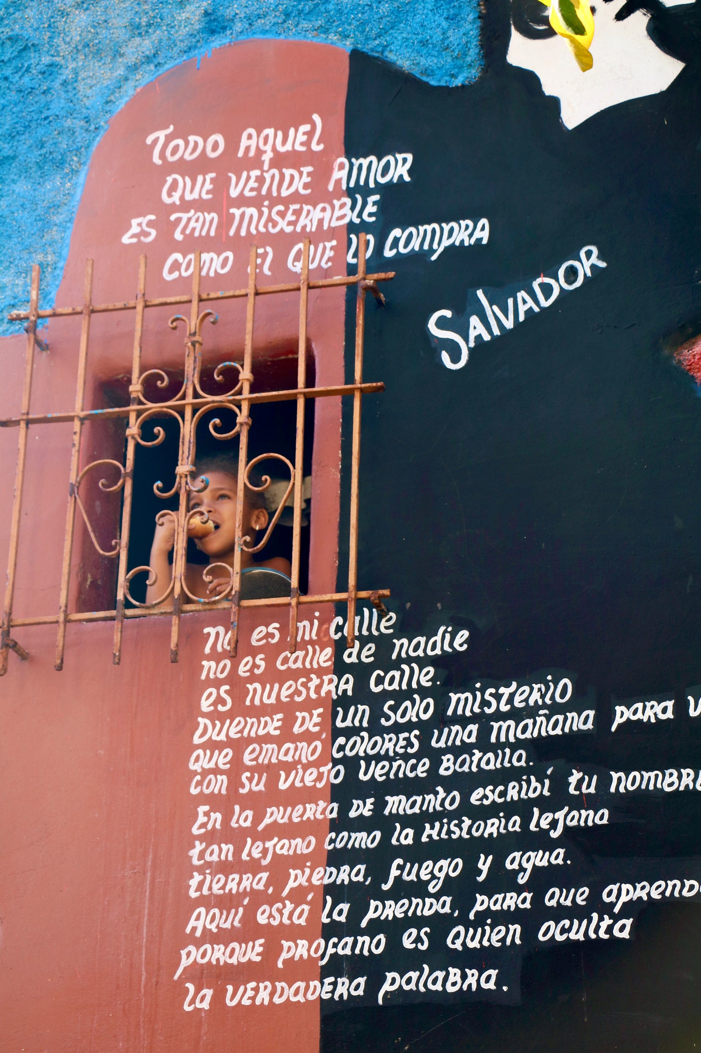 "Poema Callejón" by Anneka Huntley